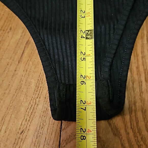 Commense Women's XL Black Ribbed Button-Down Bodysuit Henley Snap NWT - Picture 8 of 9